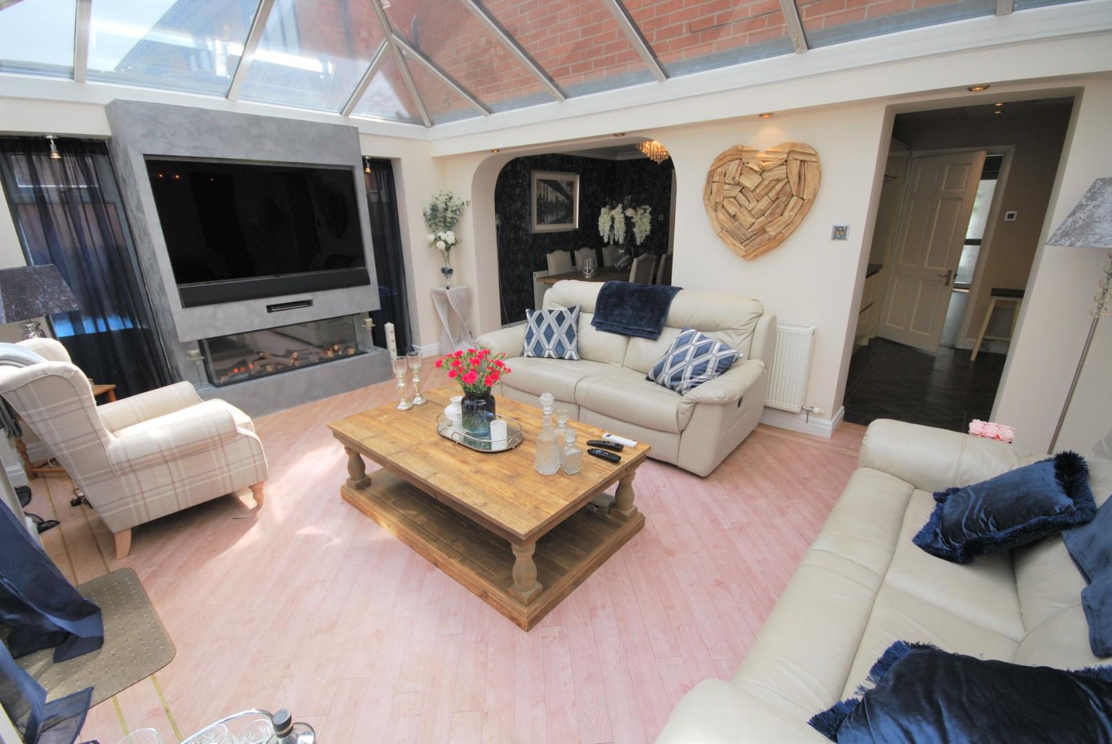 Whittingham Drive, Ramsbottom, Bury Pearson Ferrier Estate Agents and